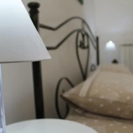 16 Pini Bed & Breakfast *